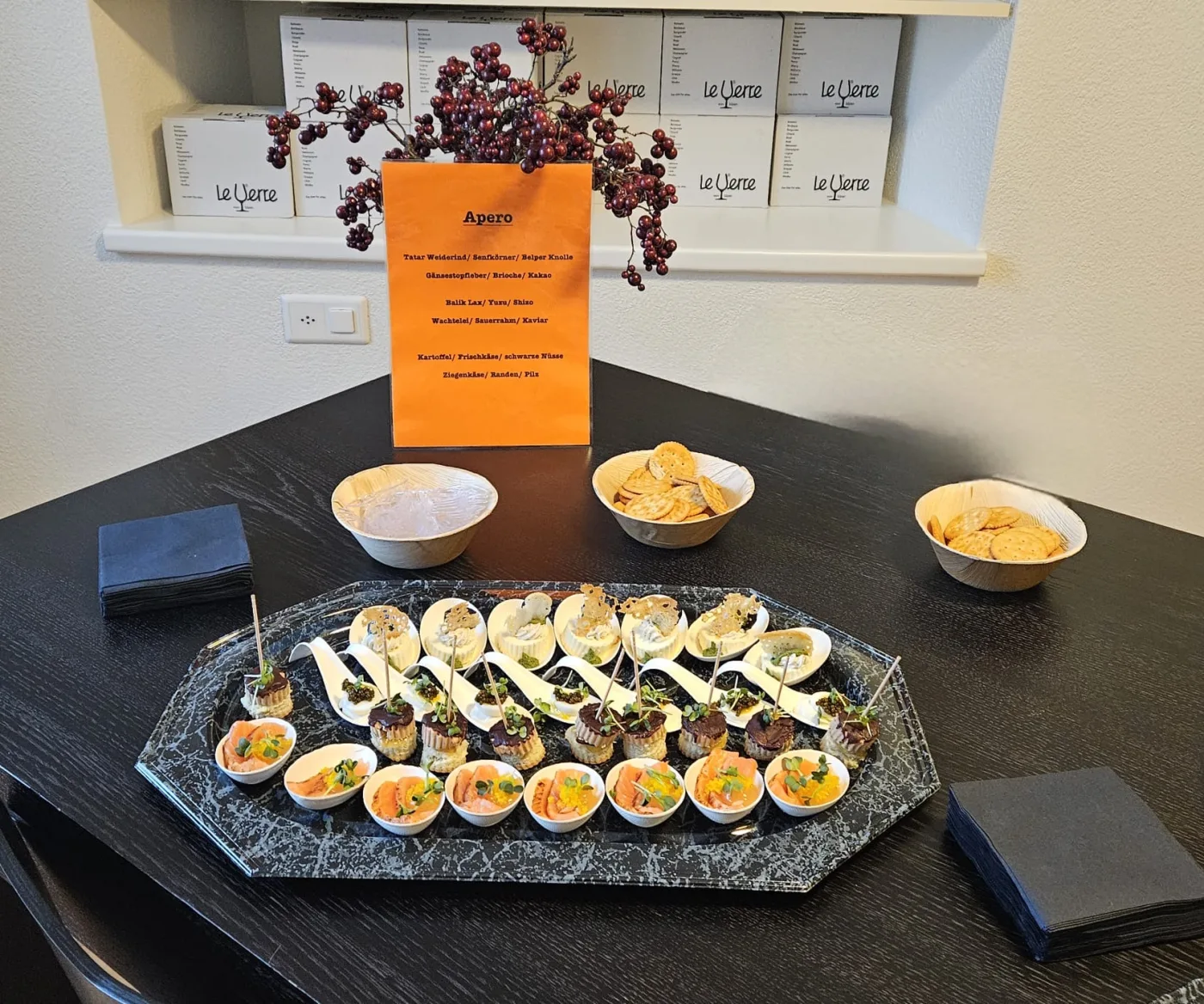 Vorbereitetes Apéro-Buffet von Food on Wheels